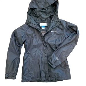Columbia Women Black Omni-Tech Waterproof Rain Jacket Size M, Wind Stopper